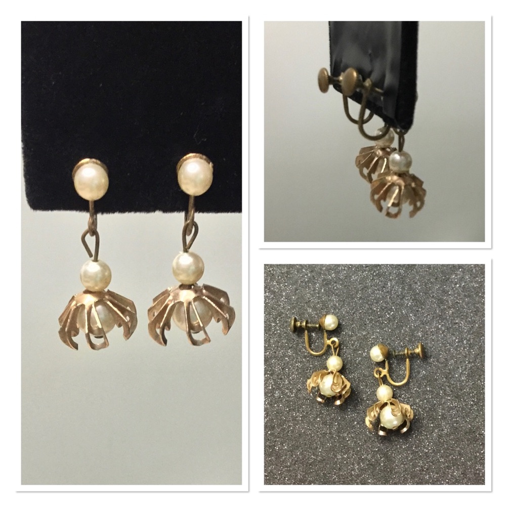 🚨Final Sale🚨!! Vintage Dangle Earrings Gold with Pearls ScrewBack